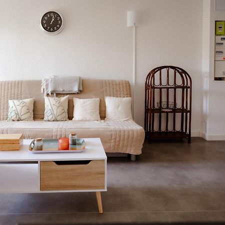 לה בו דה פרובנס Studio Meuble Vue Exceptionnelle מראה חיצוני תמונה