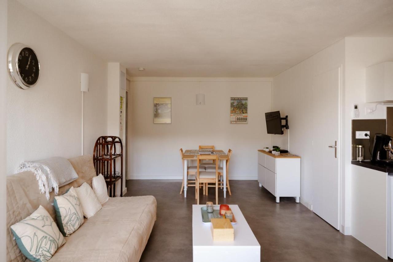 לה בו דה פרובנס Studio Meuble Vue Exceptionnelle מראה חיצוני תמונה